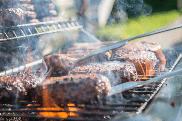 Tips For Cleaning Your Outdoor Grill