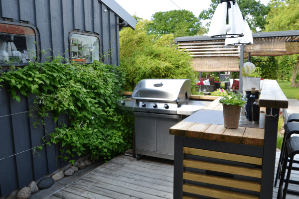 Everything You Need For Backyard Grilling
