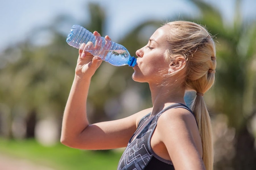 8 Creative Ways to Stay Hydrated Beyond Water